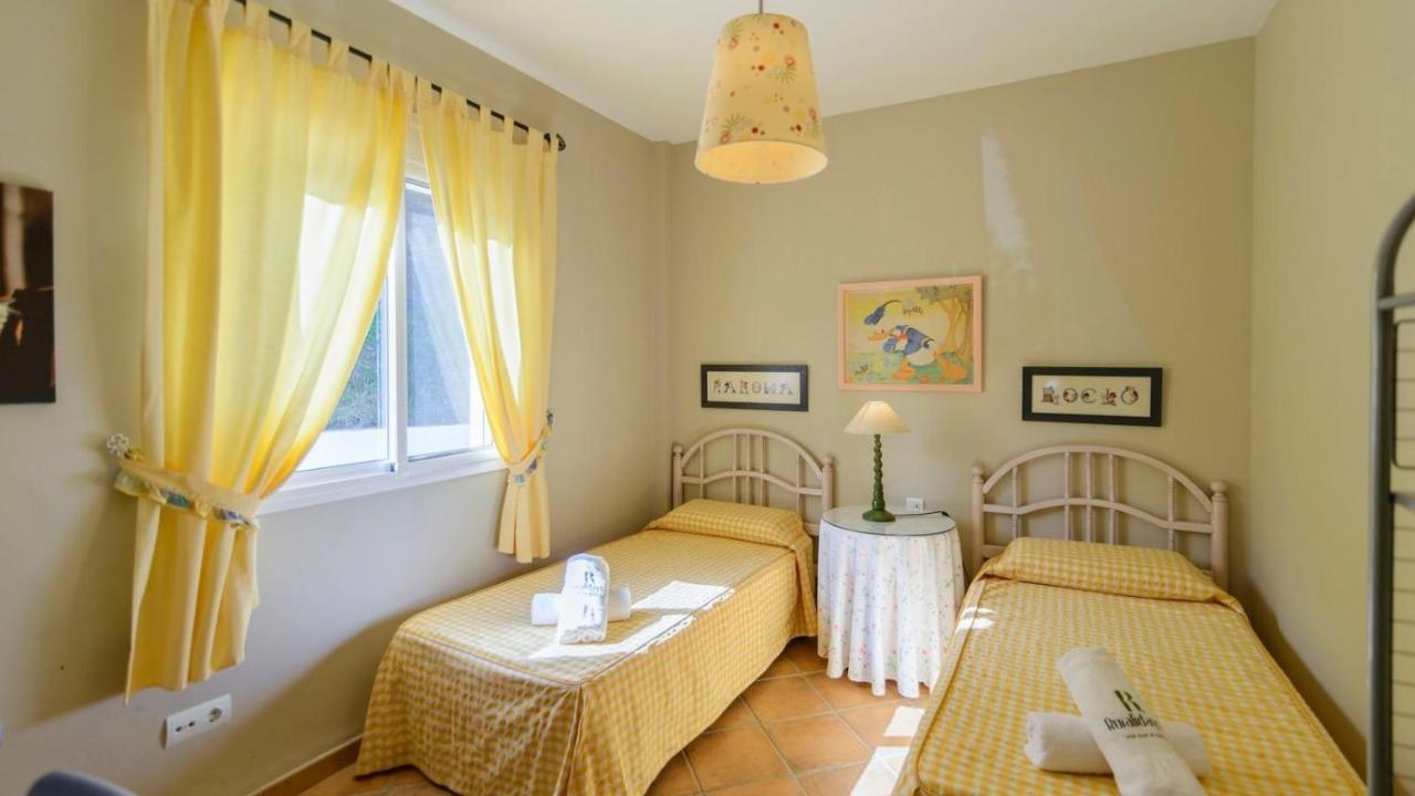 Casa Rocio Y Paloma Vinuela By Ruralidays Villa Luaran gambar
